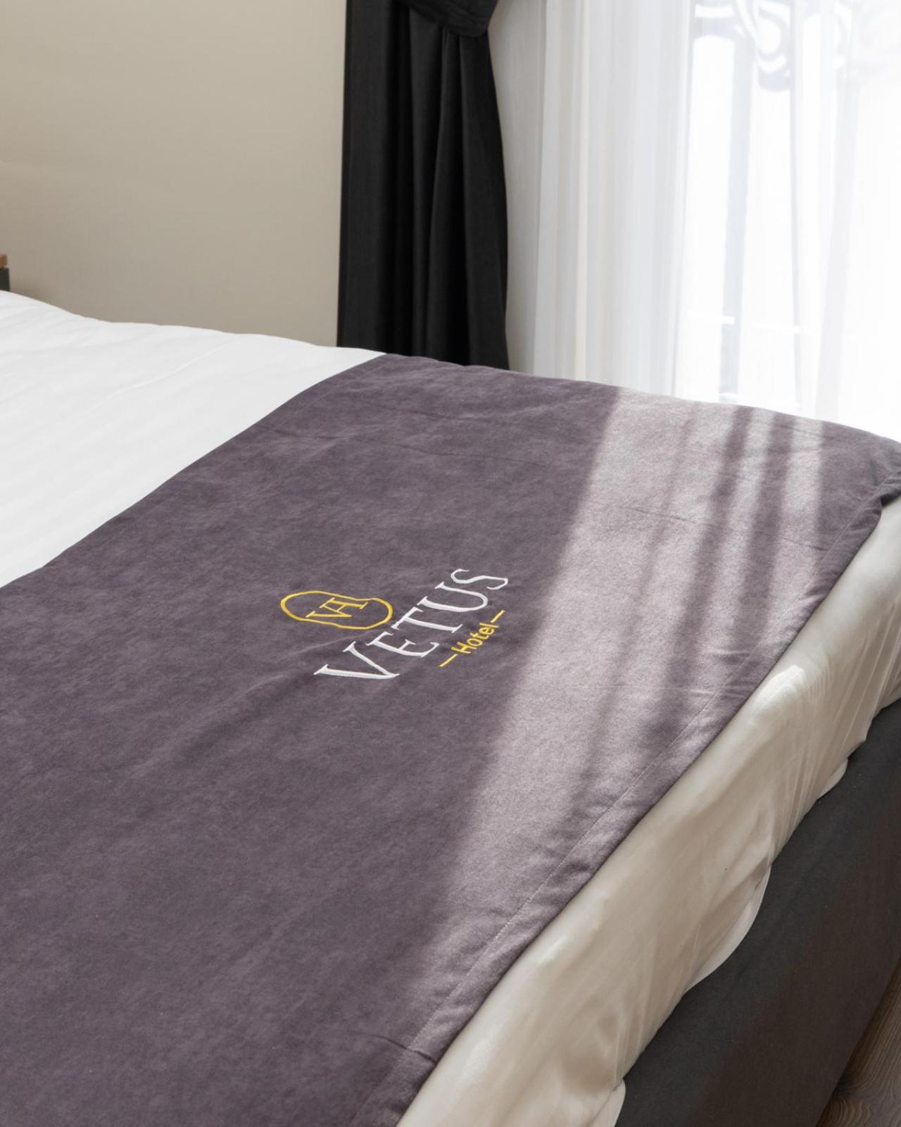 Vetus Hotel Pristina Kültér fotó