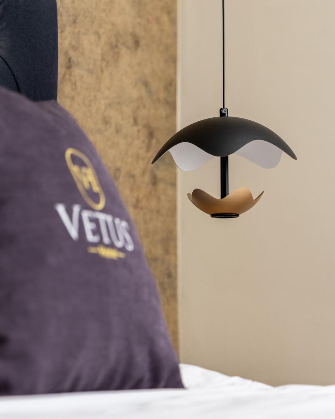 Vetus Hotel Pristina Kültér fotó