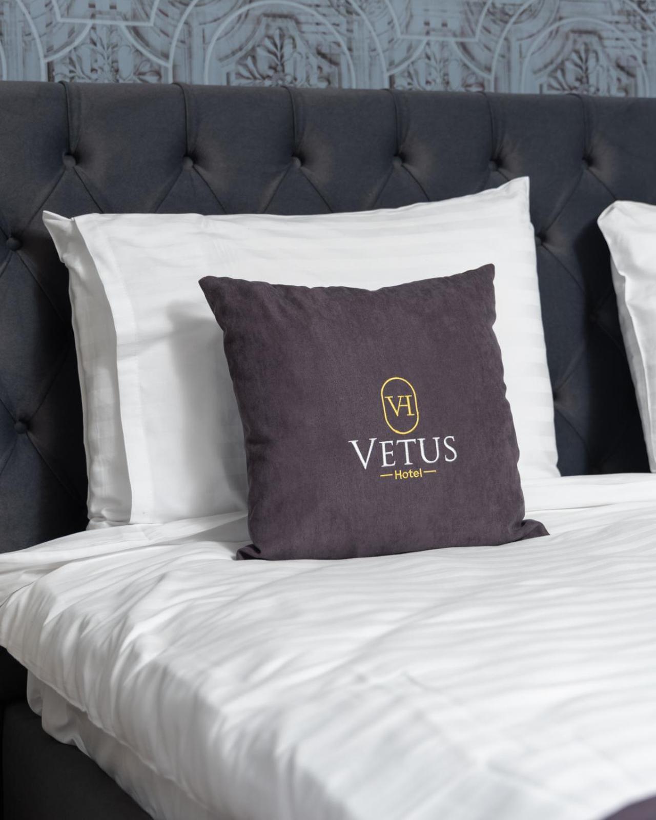 Vetus Hotel Pristina Kültér fotó